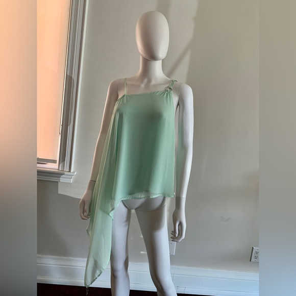 NWOT Marciano Melanie Top in Seafoam Green - Picture 1 of 7